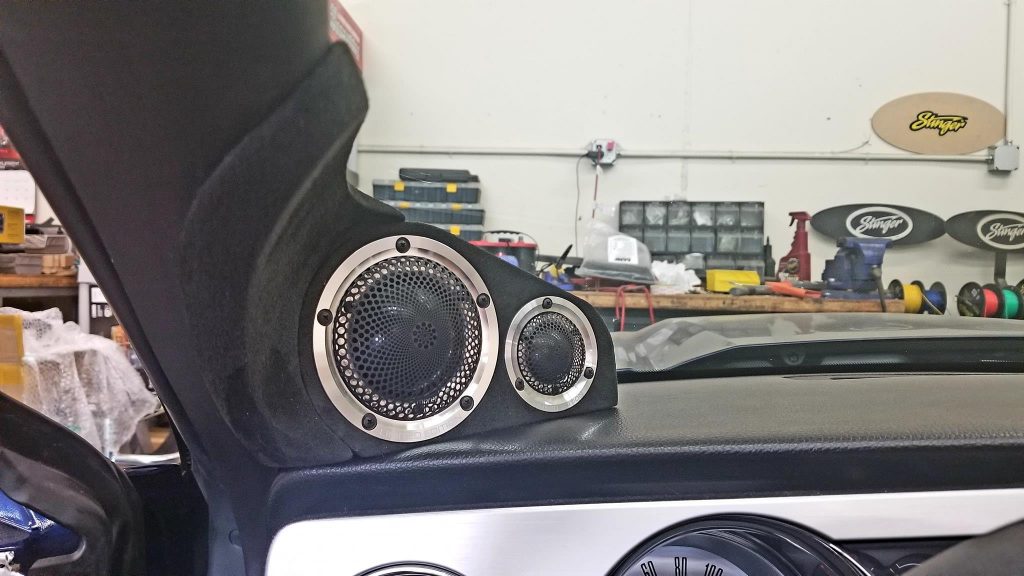 Mustang Dash Pods