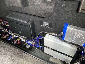 Ford Raptor Stereo